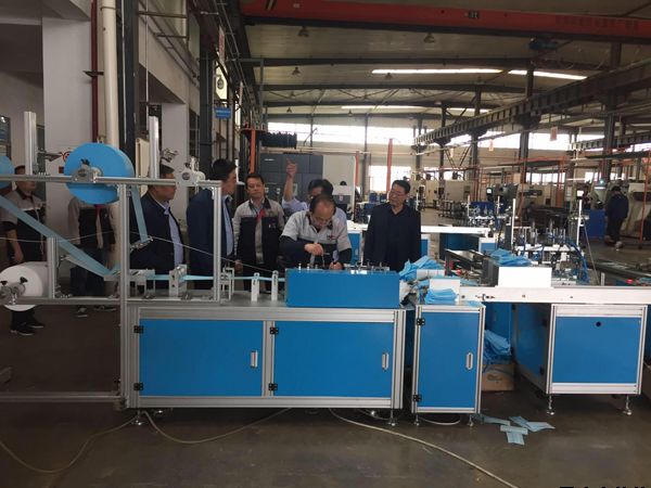 泓源公司領(lǐng)導(dǎo)班子深入豐收、泓盛達(dá)公司開(kāi)展工作調(diào)研(圖2)