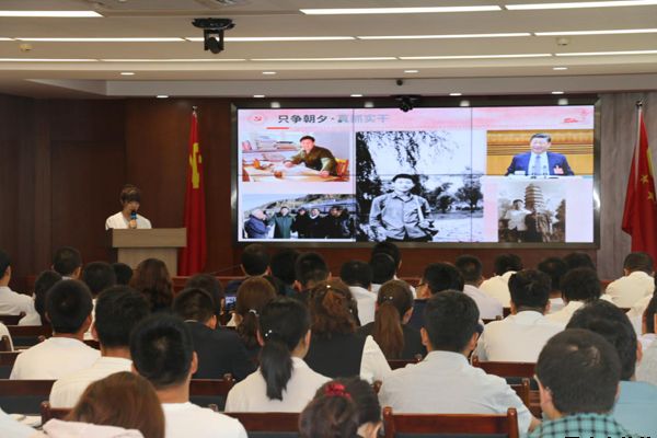 泓源公司黨委舉辦“培育泓源精神，勇?lián)鷩?guó)企使命”主題演講比賽(圖4)